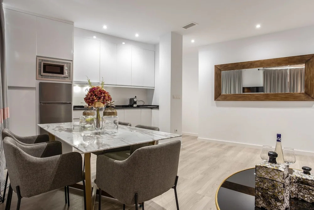BiBo Suites Plaza Nueva