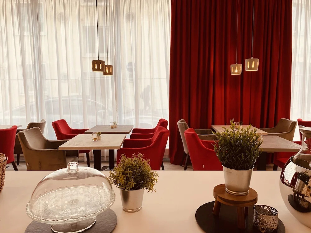 DORMERO Hotel Hof