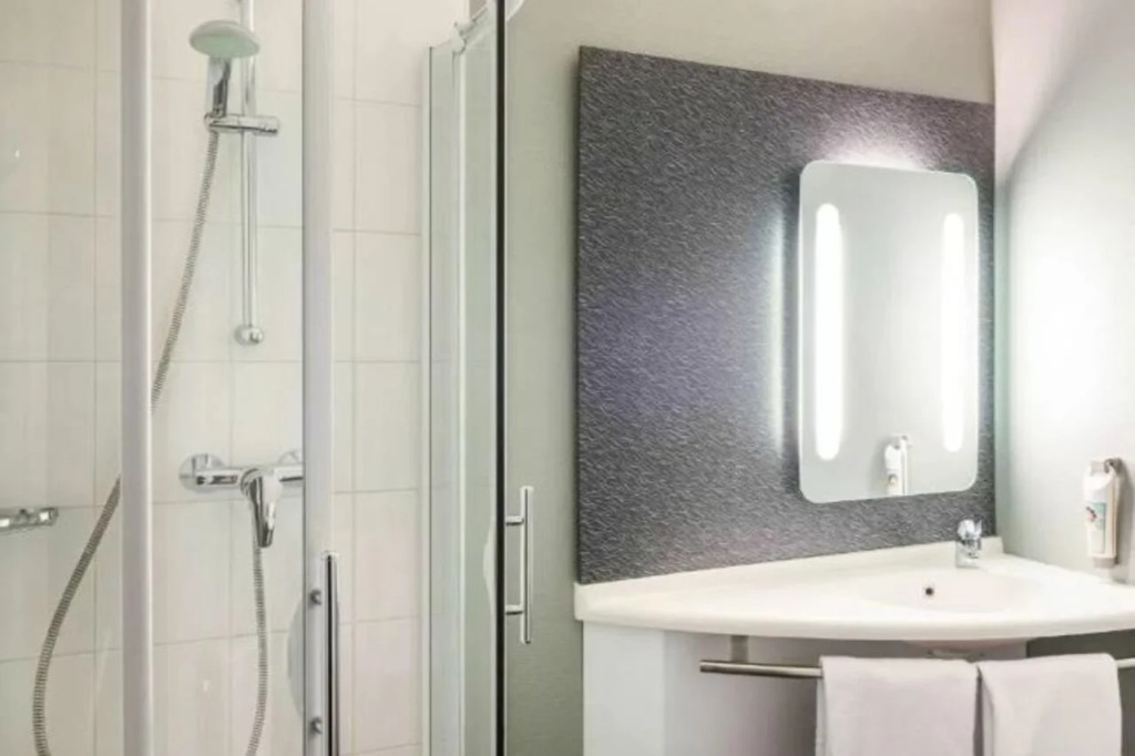 ibis Daumesnil Porte Doree