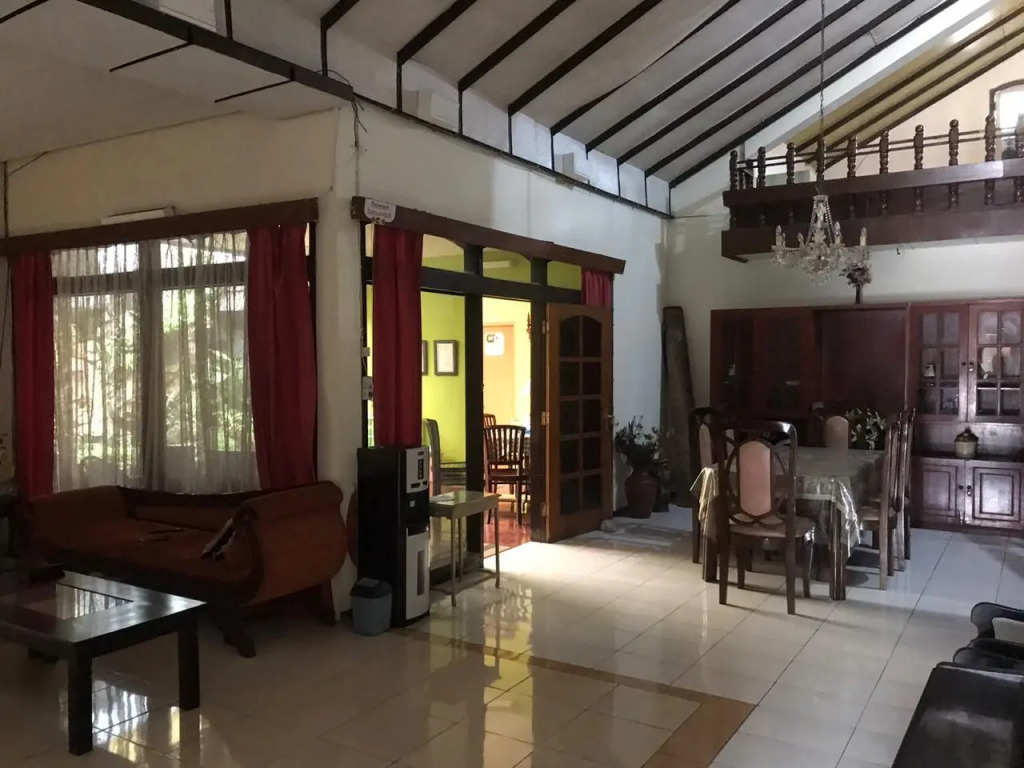 Villa and Guest House Batu Indah