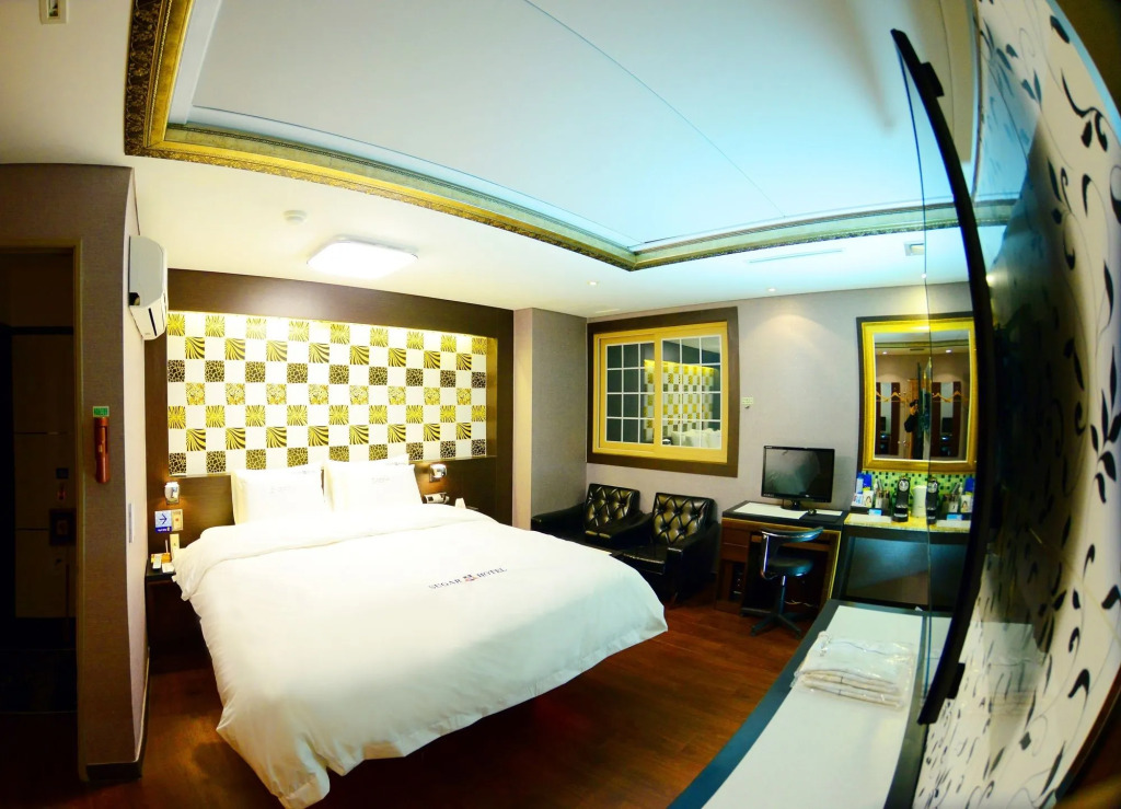 Sugar Hotel