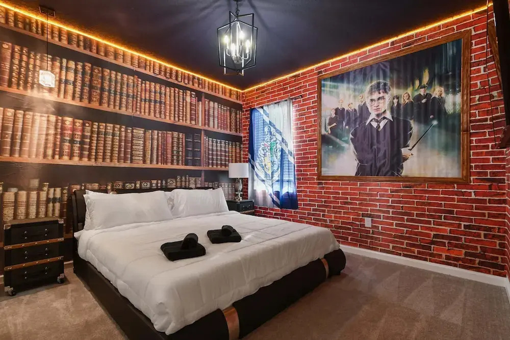 Family-Friendly Luxury Home Near Disney & More