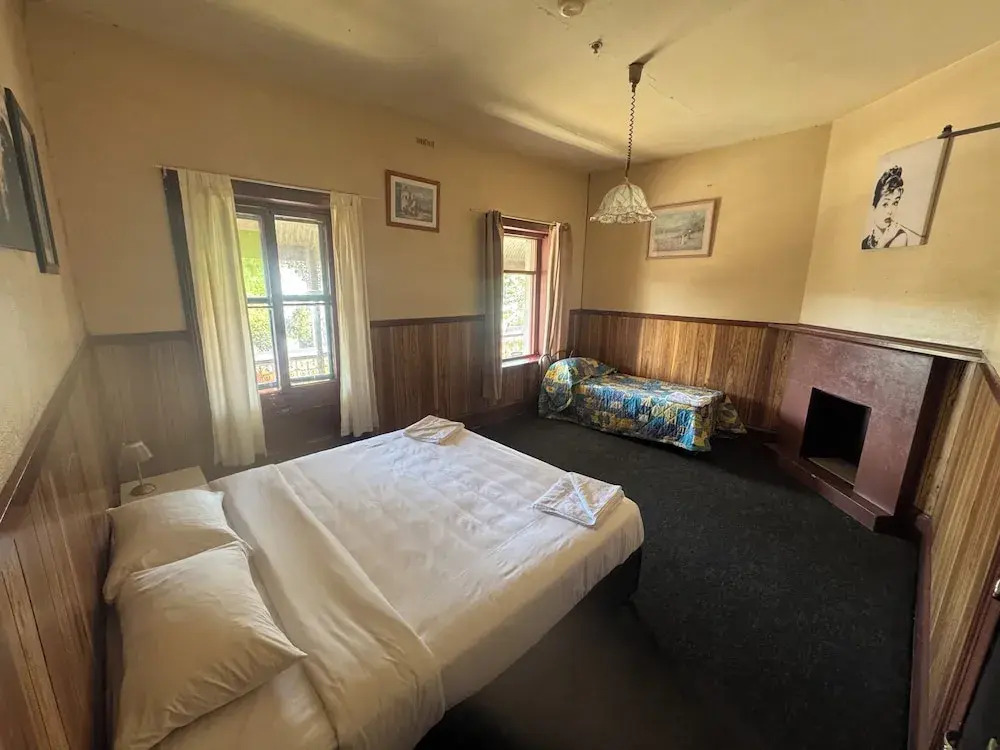 Mannum Hotel