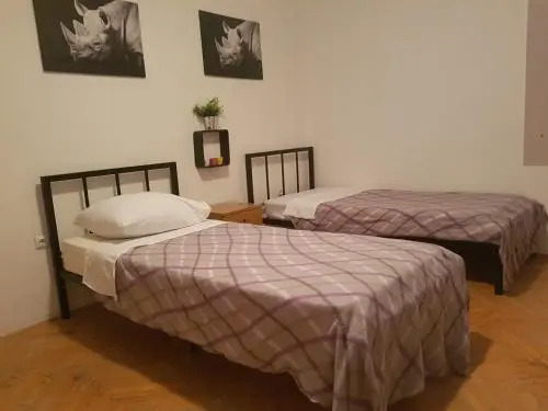 Apartman 4 kilometar to city centar