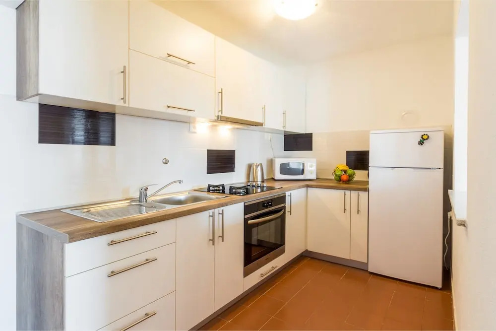 Apartments Bregovec Maslenica