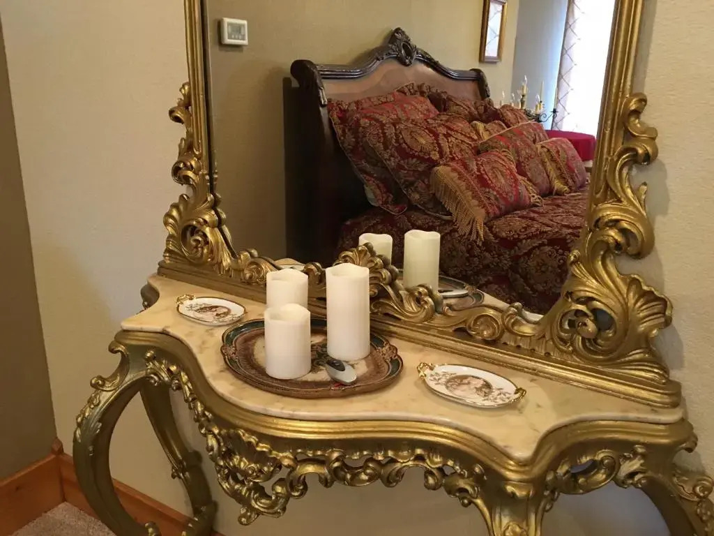 Attwood House Bed and Breakfast near Manhattan, KS