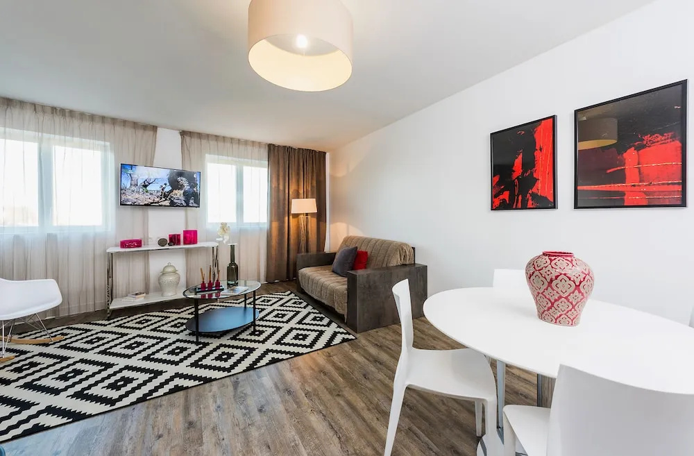 Ténéo Apparthotel Talence - Centre