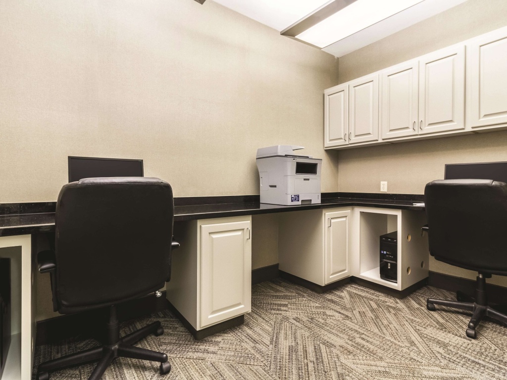 La Quinta by Wyndham Fargo-Medical Center
