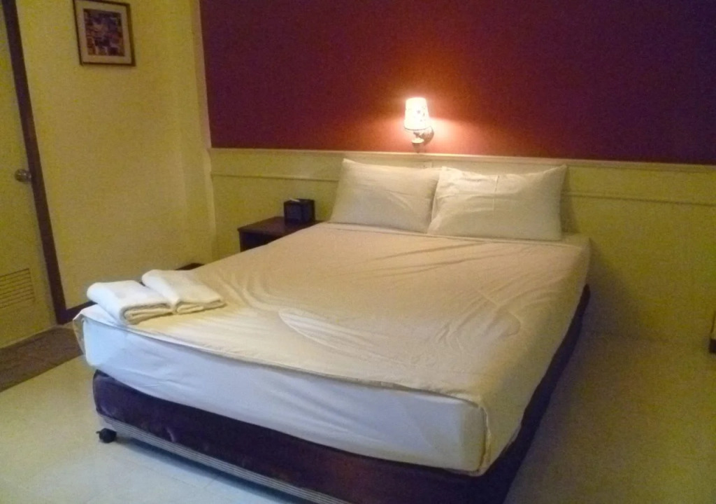 Good Night Chiang Mai
