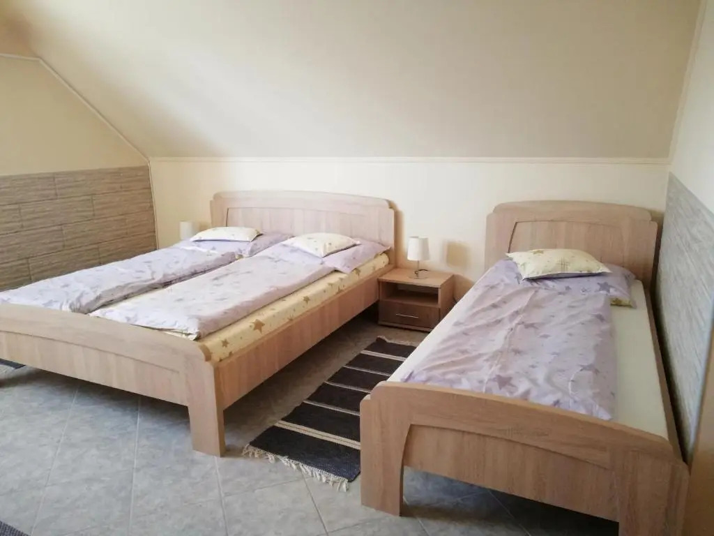 Imola És Andrea Apartmanház