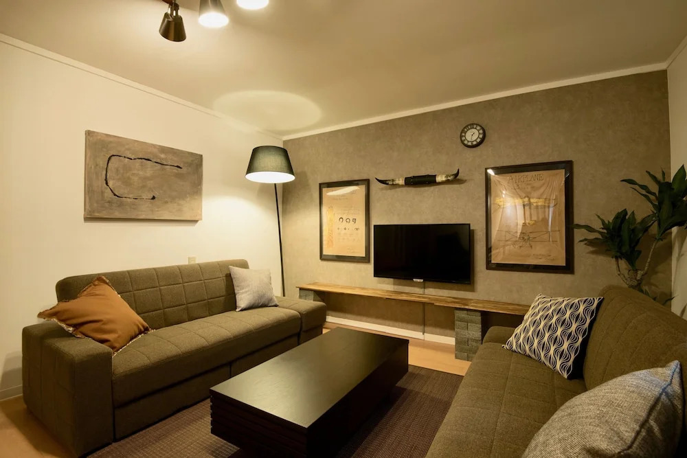 Kubo House