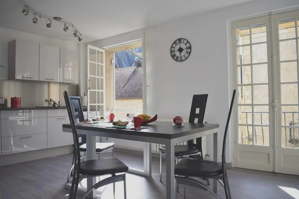 Apartment With 2 Bedrooms in Sarlat-la-canéda, With Balcony and Wifi