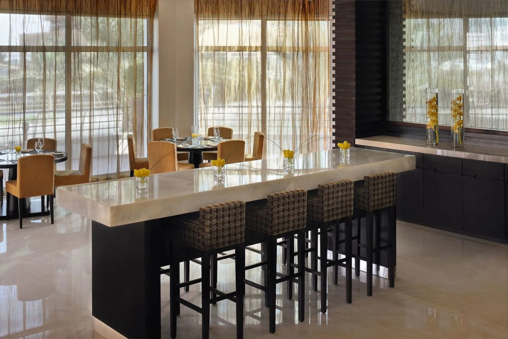 Mövenpick Hotel Jumeirah Lakes Towers Dubai