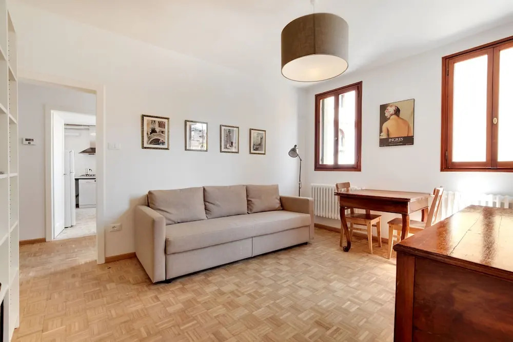 Santo Stefano Accademia Apartment Venice