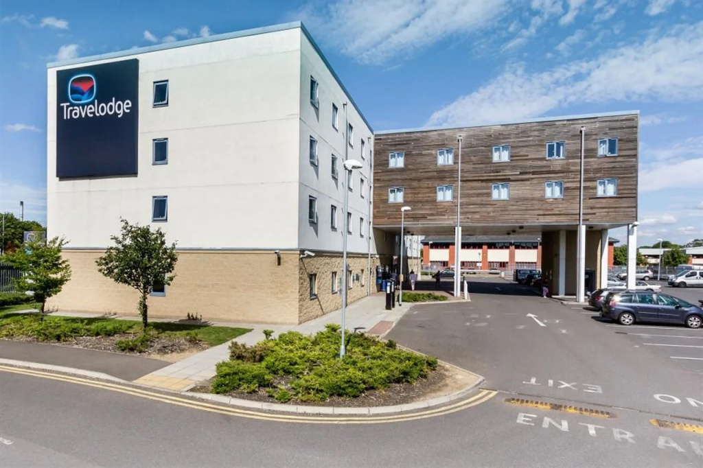 Travelodge Sunbury M3