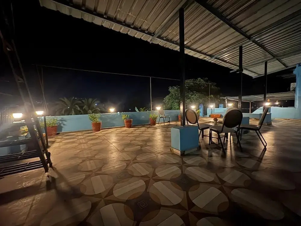 Rudrakshi Inn