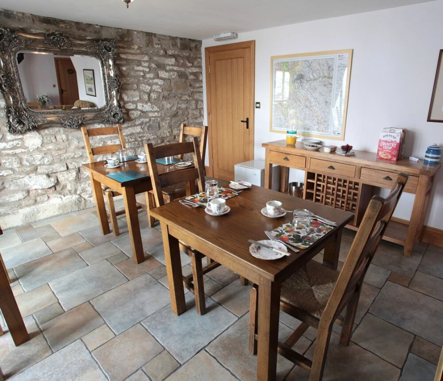 Stoop Farm Bed & Breakfast