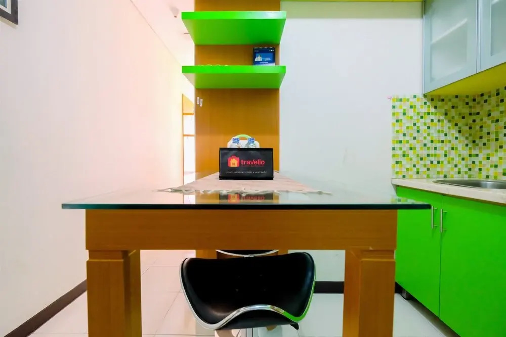 Cozy and Modern Studio at Nifarro Park Apartment by Travelio