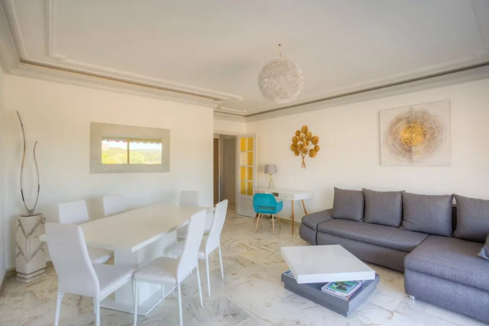 Velasquez - Wonderful Appartment 1 Bedroom With Ocean View & Free Parking