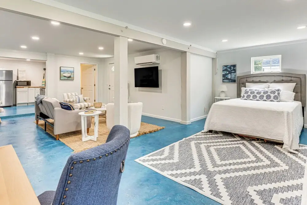 Newly Renovated Home in Oak Island!