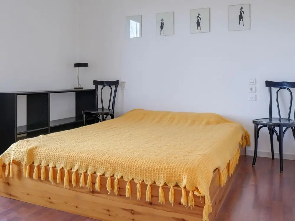 Cosy House Boat in Platanidia with Swimming Pool