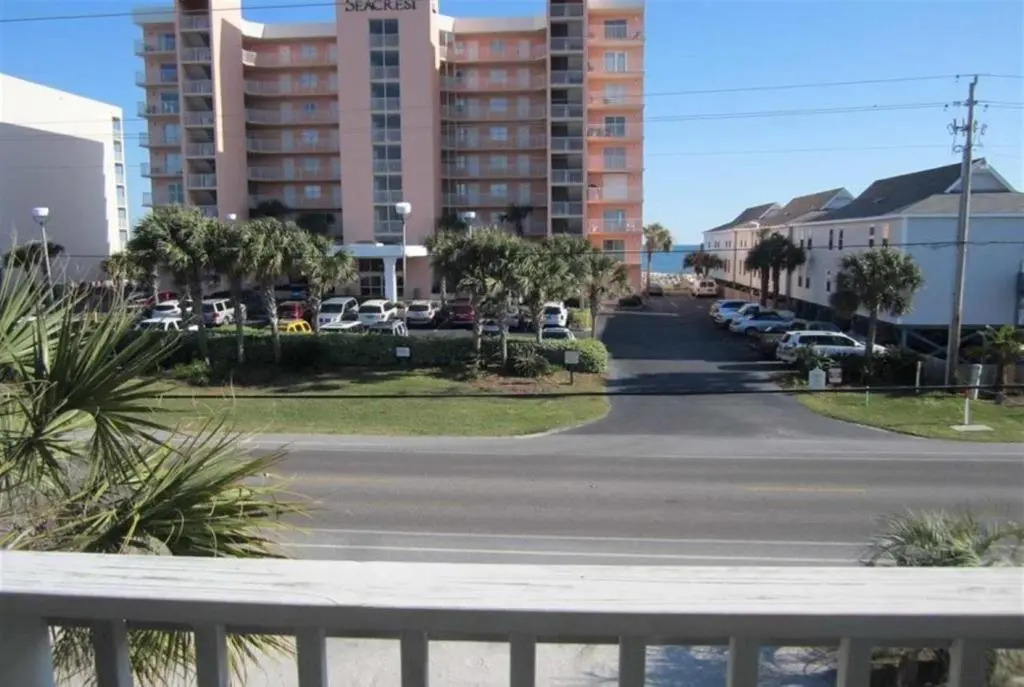 Direct Gulf Views with Deeded Beach Access (#17) - Sleeps 7