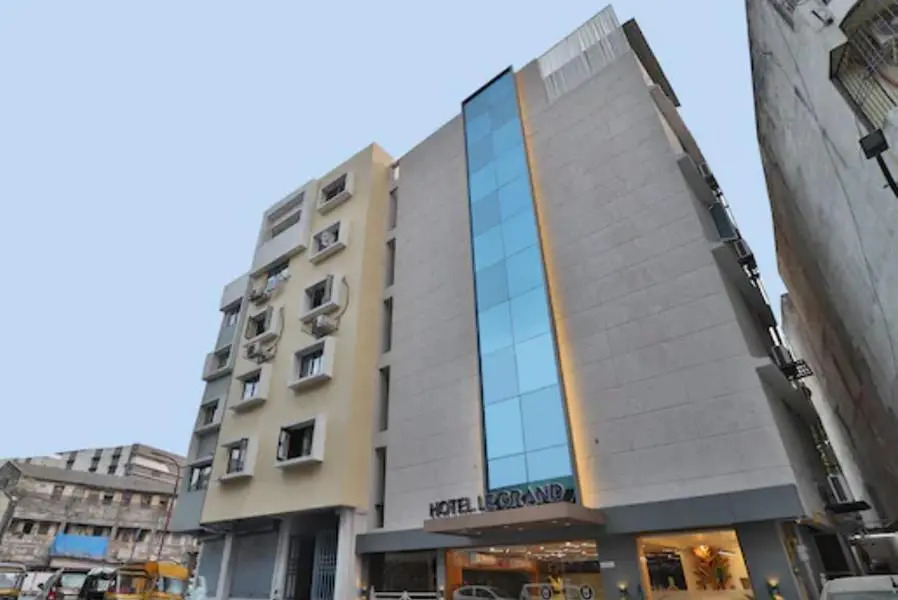 HOTEL LE GRAND