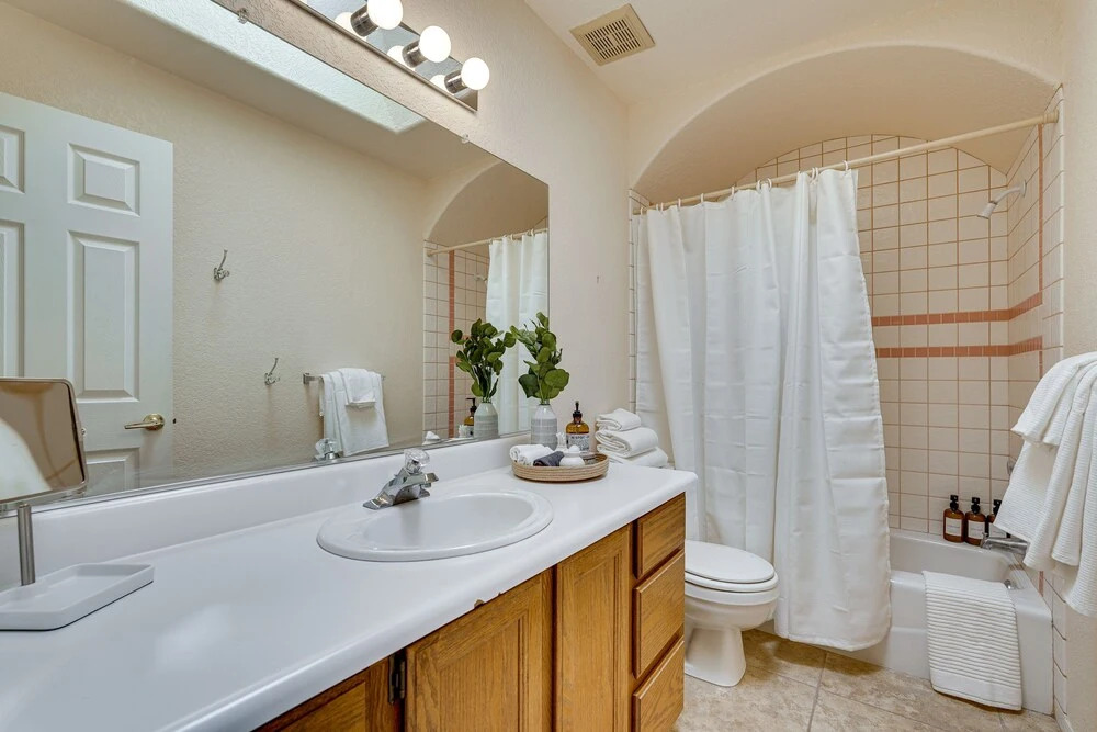 Views & Fenced Yard: Lake Havasu City Home!