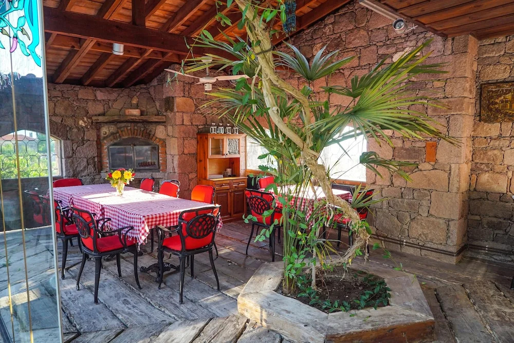 Bi̇ber Evi̇