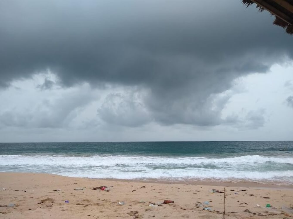 Chakaville Beach Resort