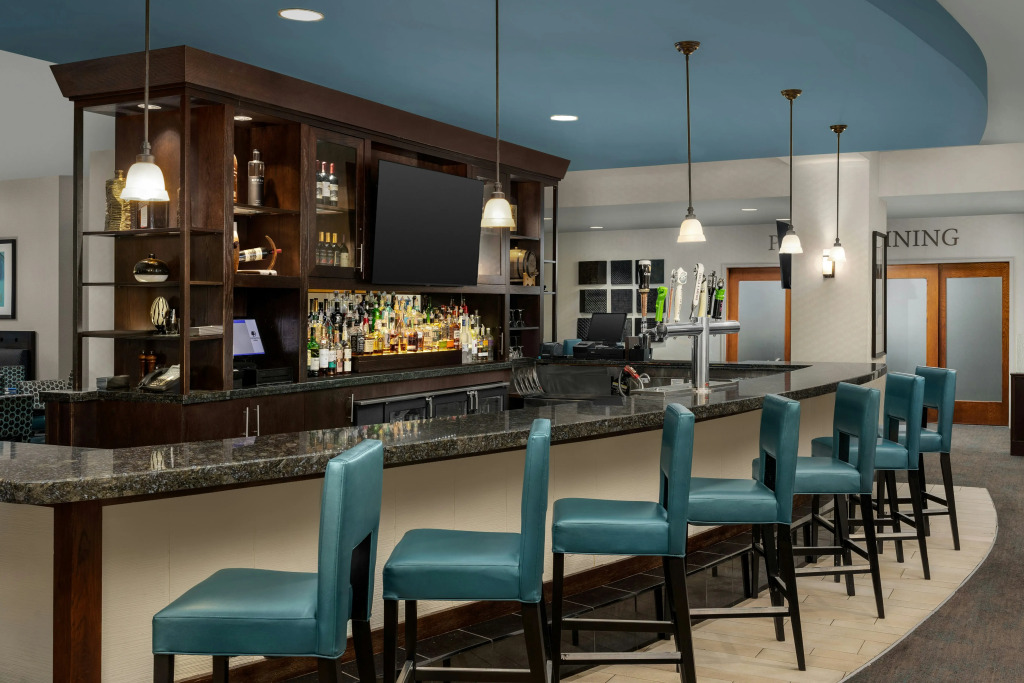 DoubleTree by Hilton Chicago OHare Airport-Rosemont