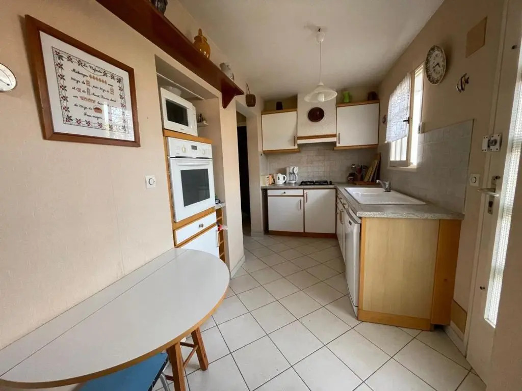 Villa 5 pièces avec jardin, à 400m de la plage et 600m des commerces, wifi et barbecue inclus - FR-1-361-20