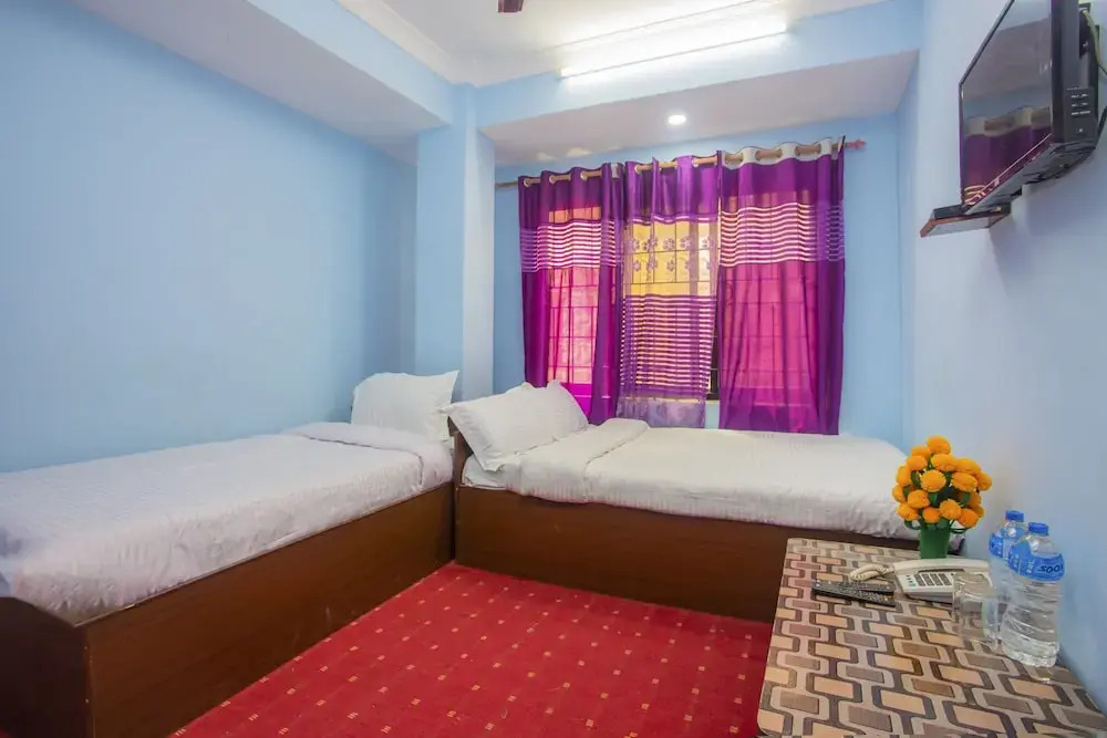 Naukrinepal Hotel by OYO Rooms