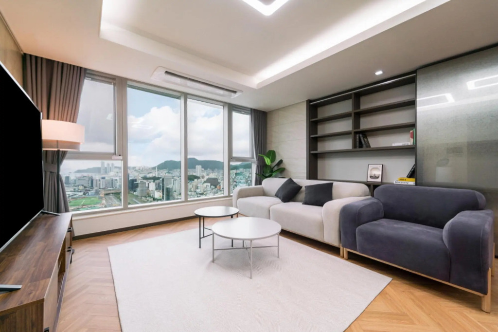 Executive Suite Apartment