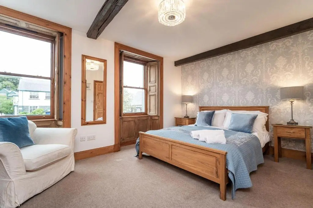 Bridge House Apartment 2