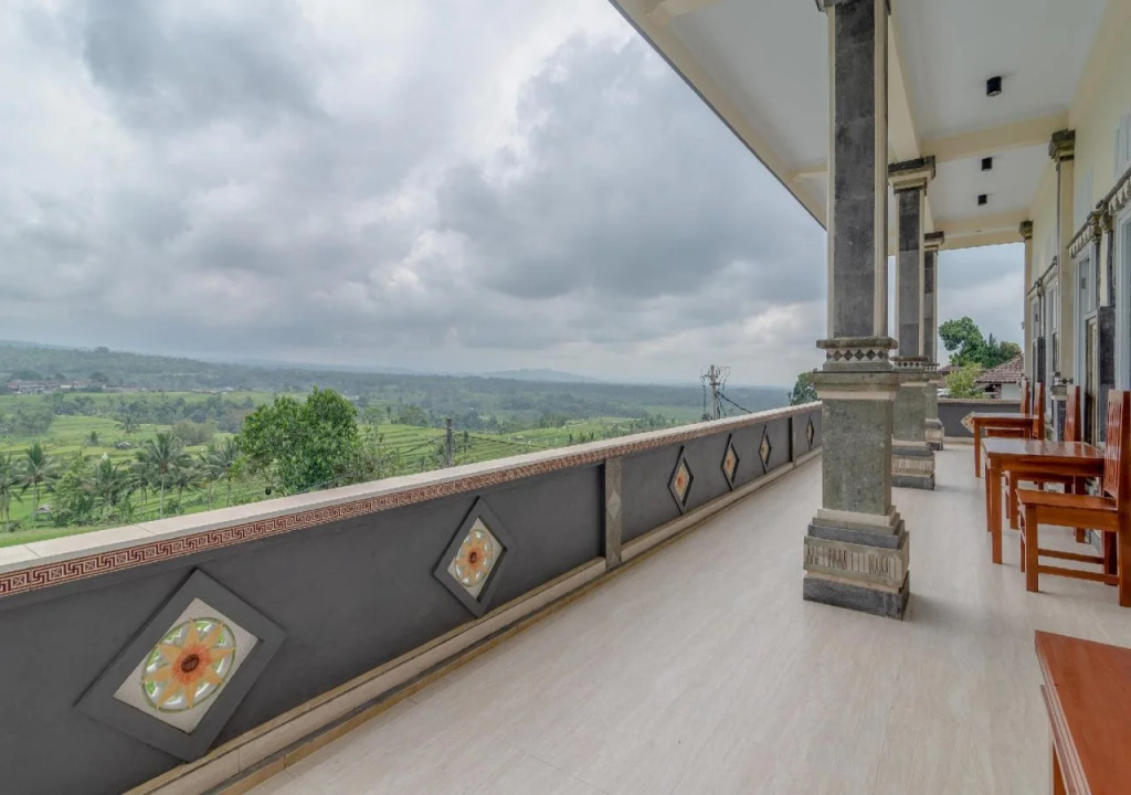 Adhi Jaya Suite