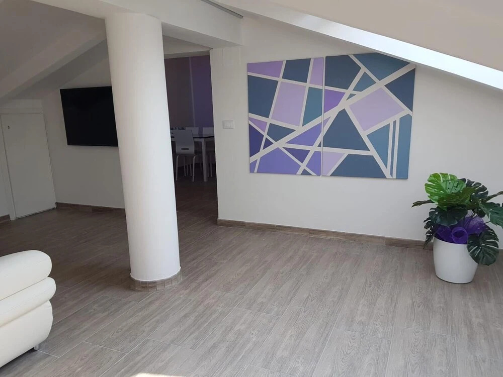 Flats4rent Viola