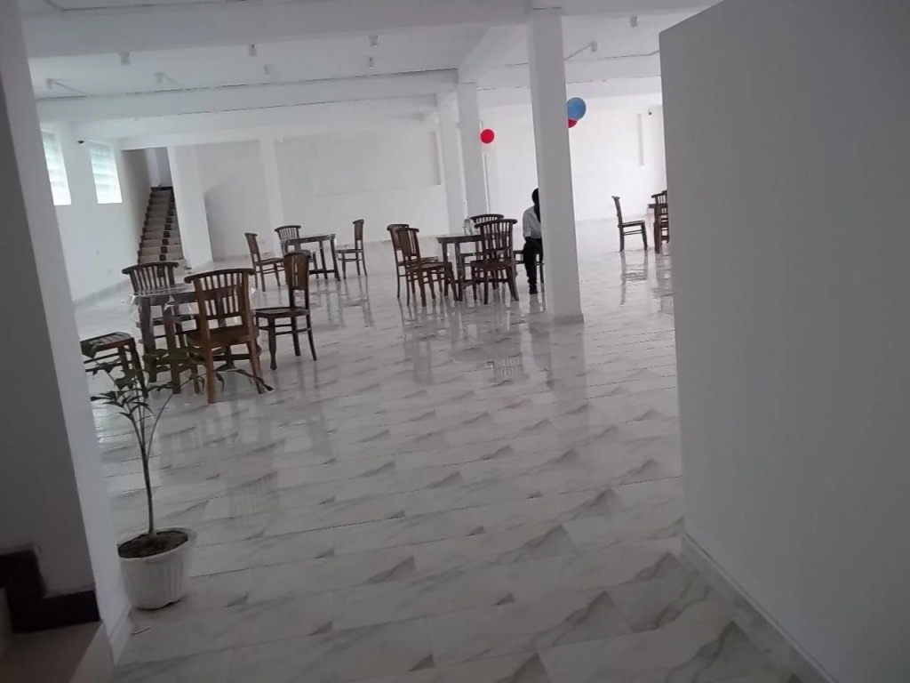 Lagoon Waves Hotel