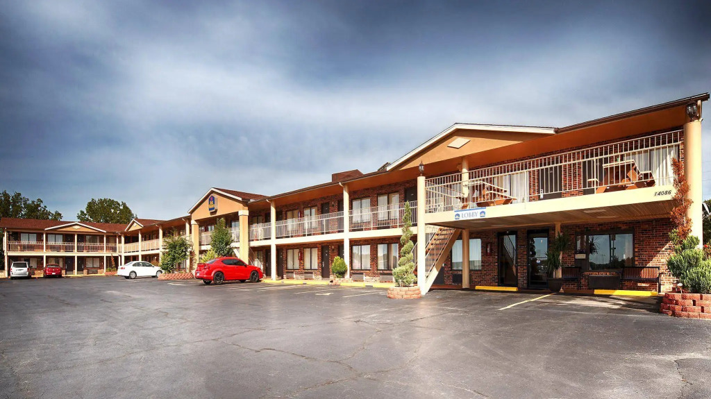 Best Western Montis Inn