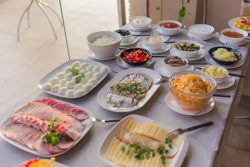 Inza Guest House