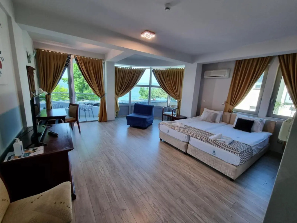 SU Hotel