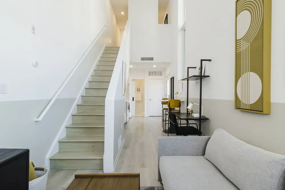 Abode XS House 1-bedroom With 20' Ceilings