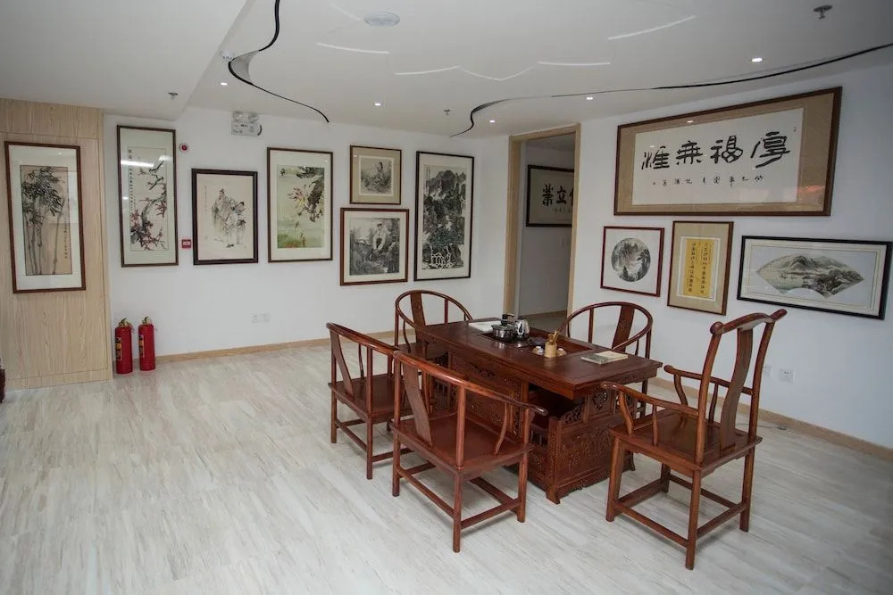 Yantai Dexin International Hotel
