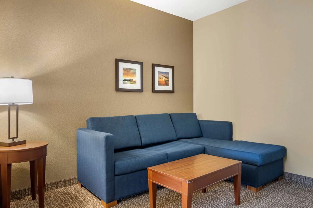 Comfort Inn & Suites Augusta