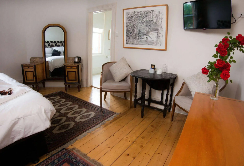 Northern Arts Hotel