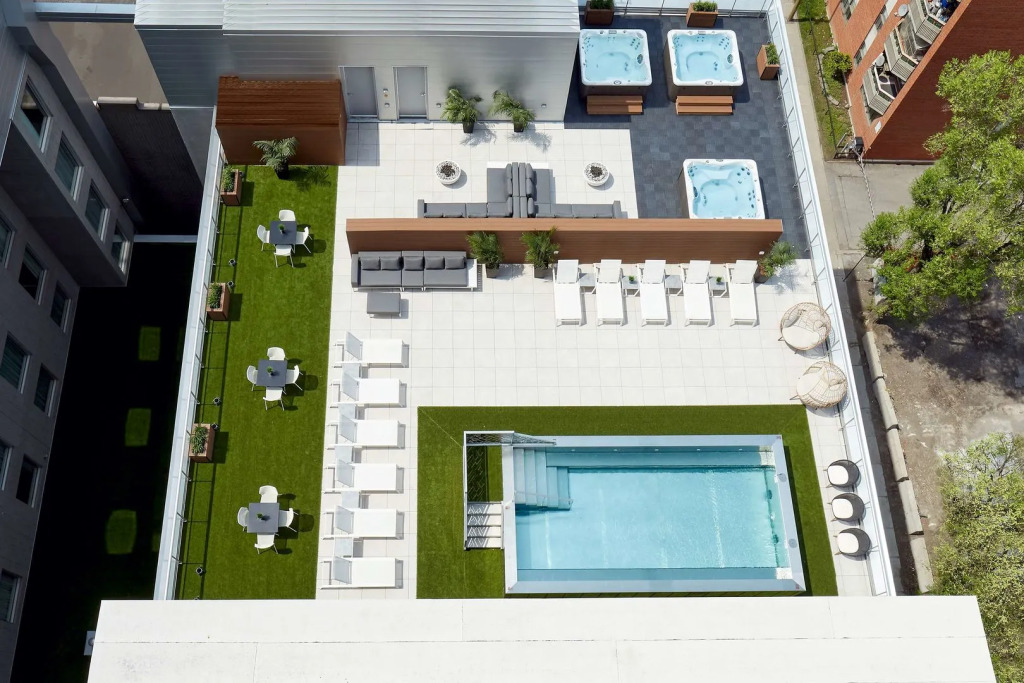 Homewood Suites By Hilton Montreal Downtown