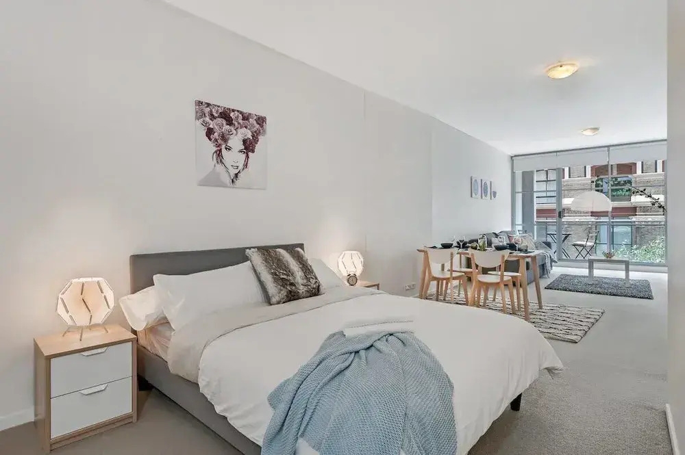 A Comfy & Modern Studio Near Darling Harbour