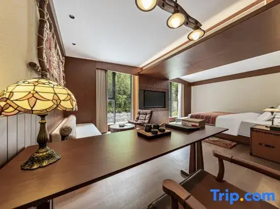 Minshan Yundi Hotel