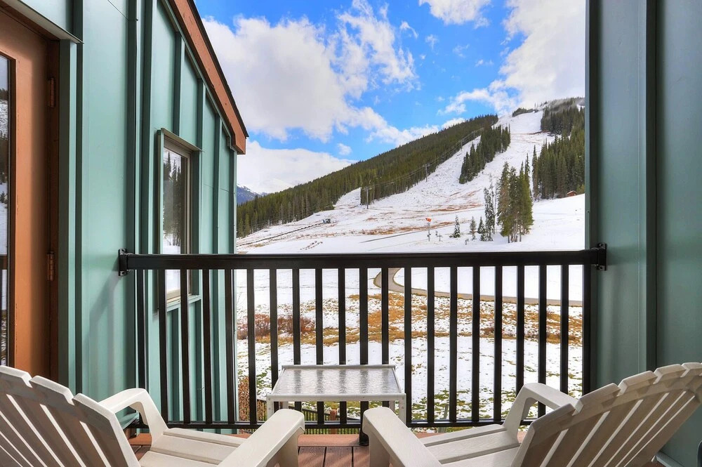 Pet Friendly Ski-In Ski-Out Right By The Lift and Golf Course - FP310 by Redawning