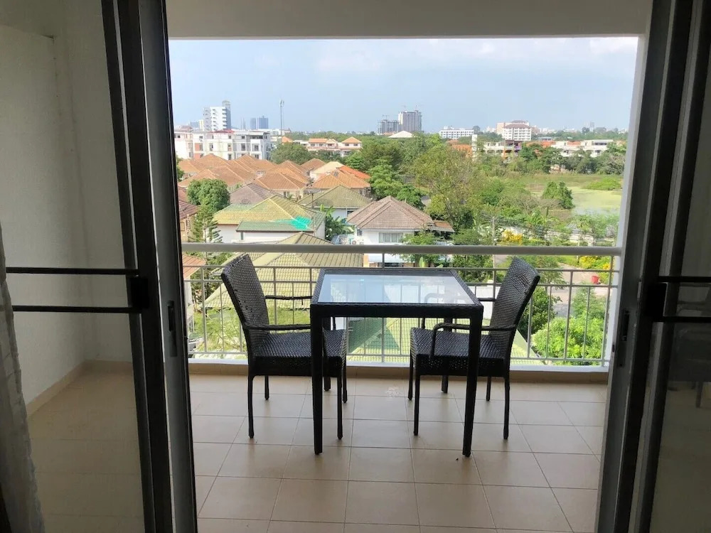Baan Suan Lalana F4 R423